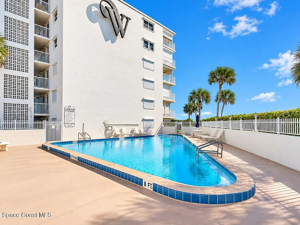 555 Fillmore Ave #105