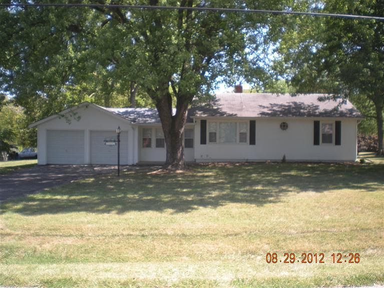1st image of 5900 Crestview Dr