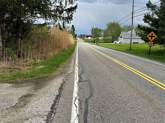 2nd image of 12754 Chamberlain Rd