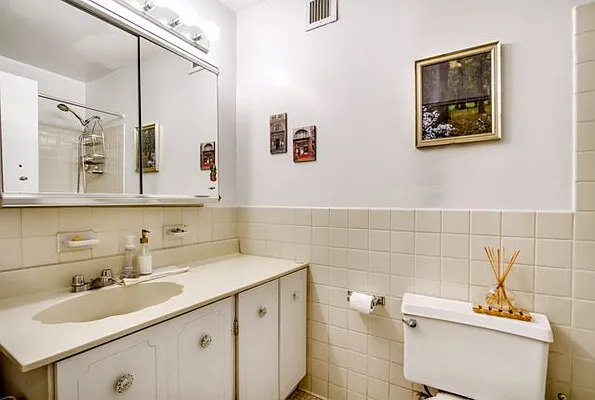 Rented by Compass | media 12