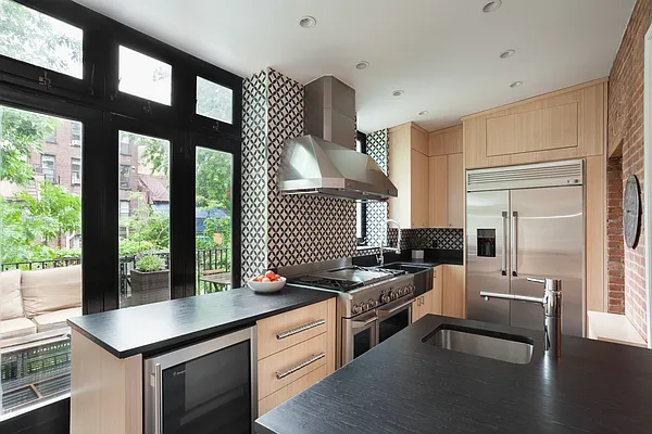 Sold by Compass | media 4