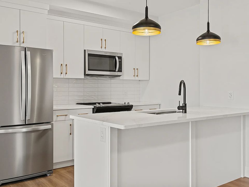 1st image of 4775 Walker Rd #615