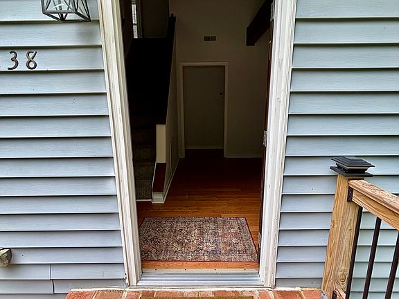 4th image of 138 King Henry Way