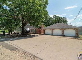 4436 SW Auburn Rd, Topeka, KS 66610