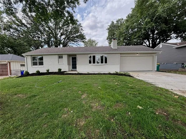 7600 W 67th St, Overland Park, KS 66202