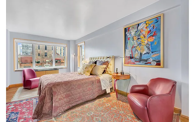 Sold by Douglas Elliman | media 10