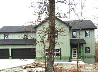 27 Oniell Ln, Bella Vista, AR 72715