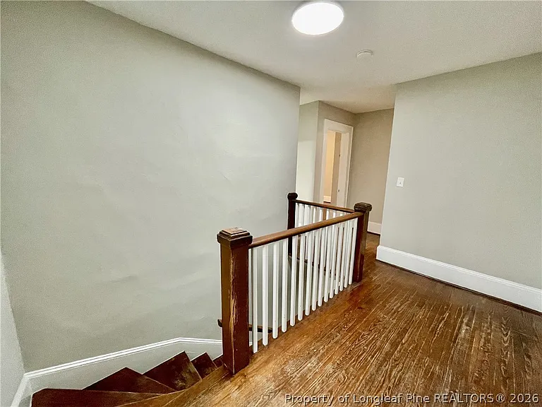 1312 Summit Ave — Photo 25