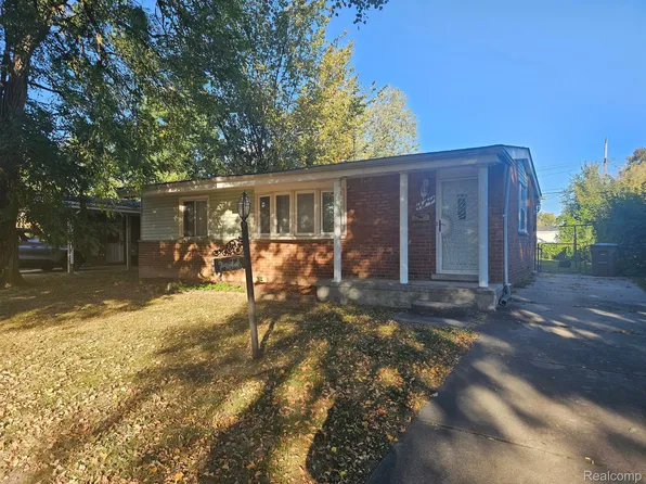 484 Moore St, Pontiac, MI 48342