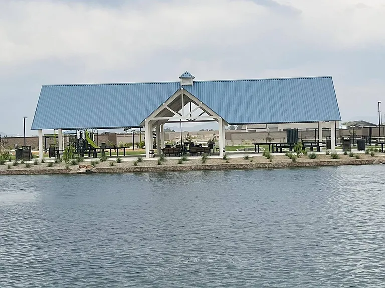 2004 E Driftwood Dr — Photo 15