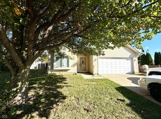 102 Elderbury Ct, Mooresville, IN