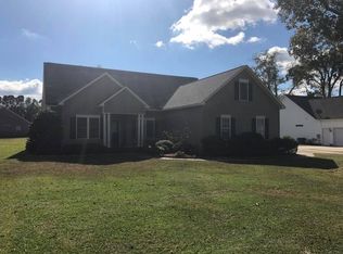 687 Crump Farm Rd, New Bern, NC 28562