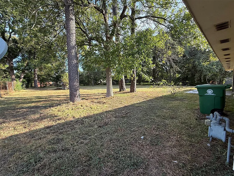 7325 Ley Rd — Photo 48