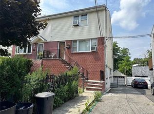 253 Hoover Rd #A, Yonkers, NY 10710