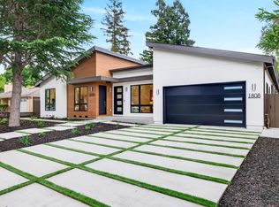 1808 Fallen Leaf Ln, Los Altos, CA 94024