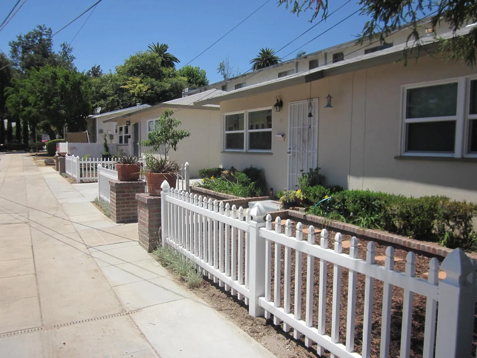 2 bed, 750 sqft, $2,850 — Photo 2