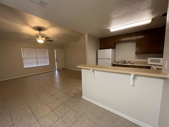 2nd image of 107 Boardwalk Ln