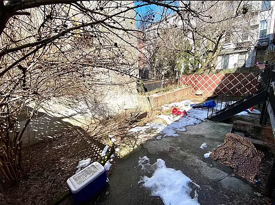 Rented by Corcoran | media 22