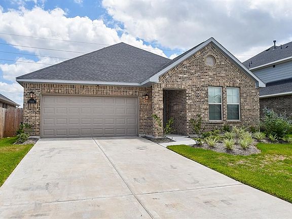 2nd image of 7915 Royal Palm Dr