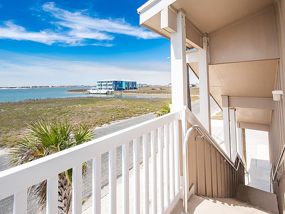 2nd image of 15034 Aruba Dr #201