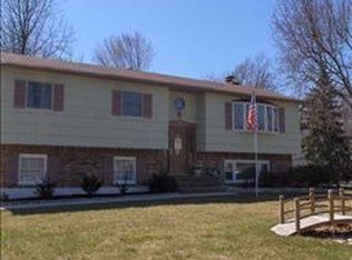 11 The Rise, Congers, NY 10920