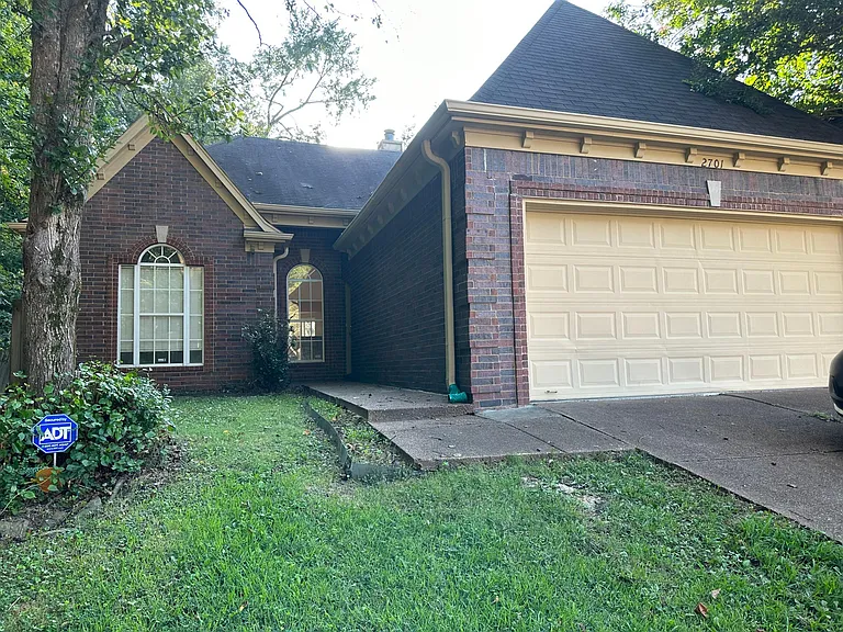2701 Java Dr — Photo 1