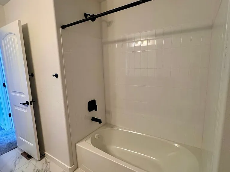 8275 Nat Love Dr — Photo 42