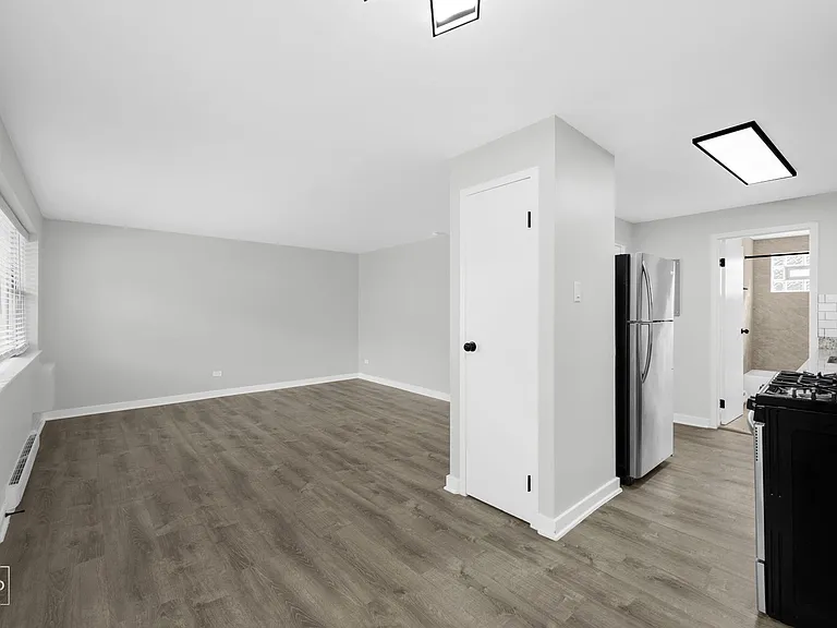 7800 S South Shore Dr — Photo 7