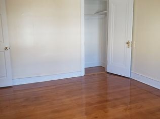 19-23 22nd Dr #2, Astoria, NY 11105