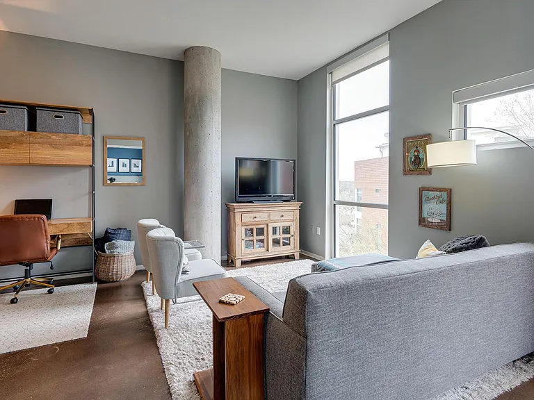 2115 Yeaman Pl #203 — Photo 12