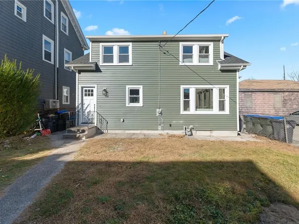73 Grove St, Providence, RI 02909