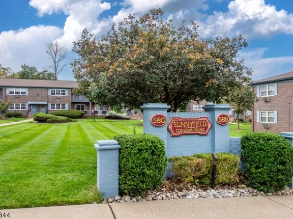 580 Bloomfield Ave #10A, West Caldwell Twp., NJ 07006