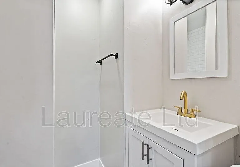 252 N Lincoln St #3 — Photo 7