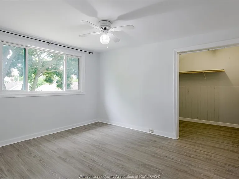 1453 Marentette Ave #UPPER — Photo 20