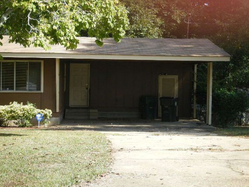 2nd image of 4507 31st Ave E