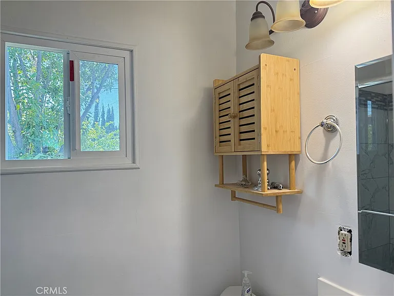 9279 Dorrington Ave — Photo 13