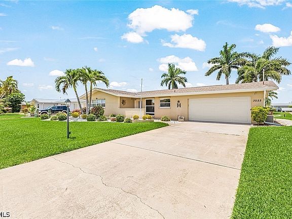 4th image of 3022 SE 17th Pl