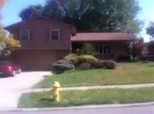 5988 Seiler Dr, Cincinnati, OH 45239