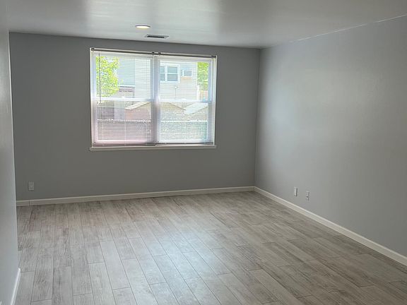 3rd image of 147 Cortelyou Ave APT 1
