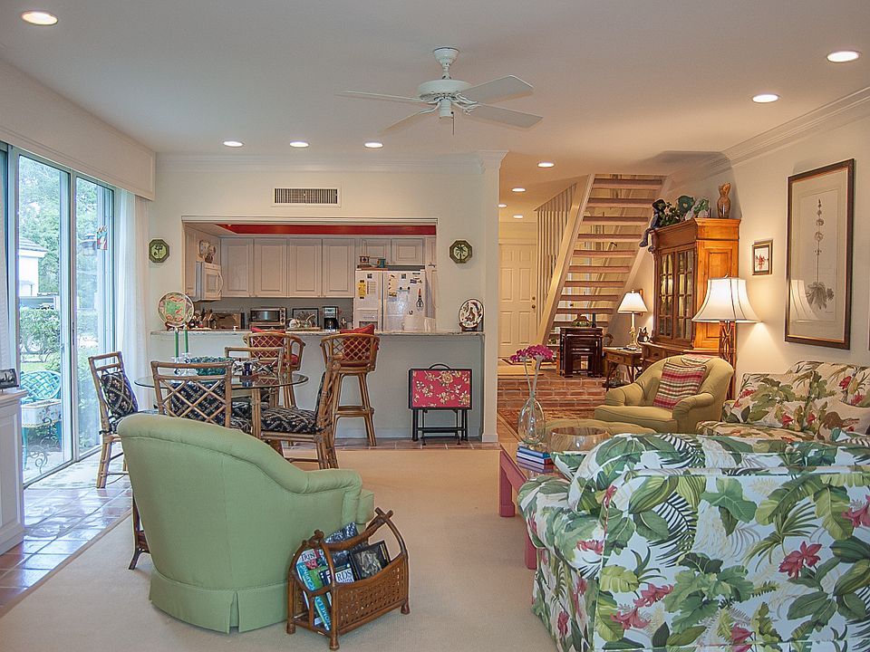 1st image of 777 Sea Oak Dr APT 728