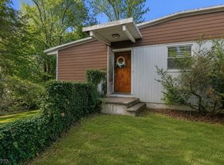 101 Gates Ave, Long Hill Twp., NJ 07933