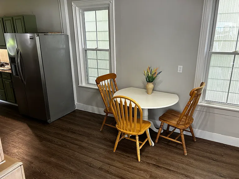 31 Maple Ave — Photo 19