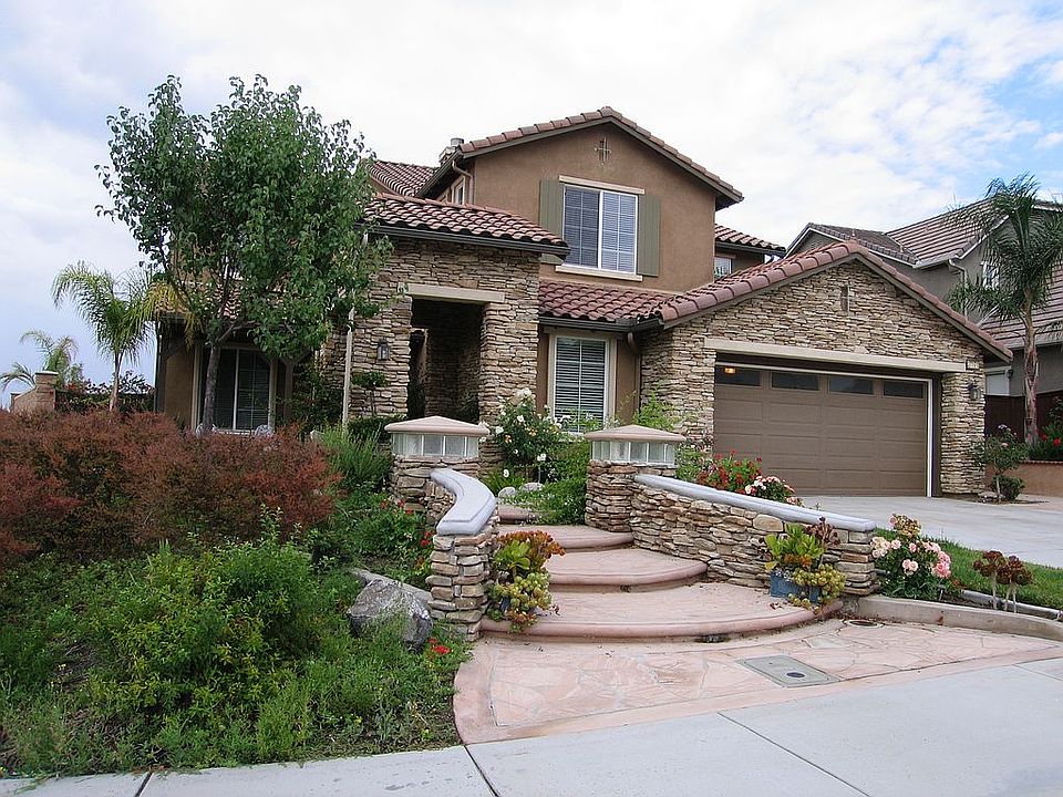 1st image of 27171 Coral Bells Way