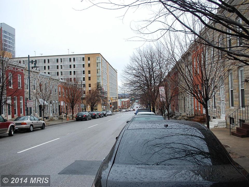 2nd image of 808 N Washington St