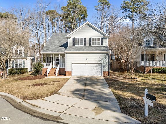 4th image of 5210 Groveside Ct