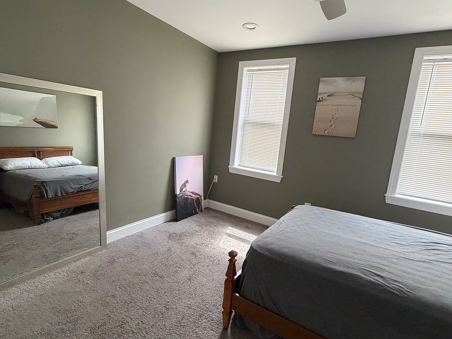 3 bed, 2004 sqft, $1,000 — Photo 2