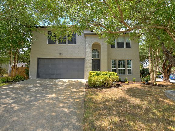 5th image of 700 Southcreek Dr