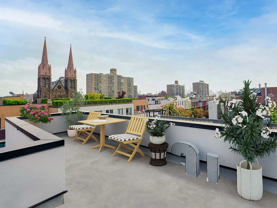 141 Meserole St #3D