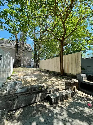 Sold by Glory Homes Realty | media 2