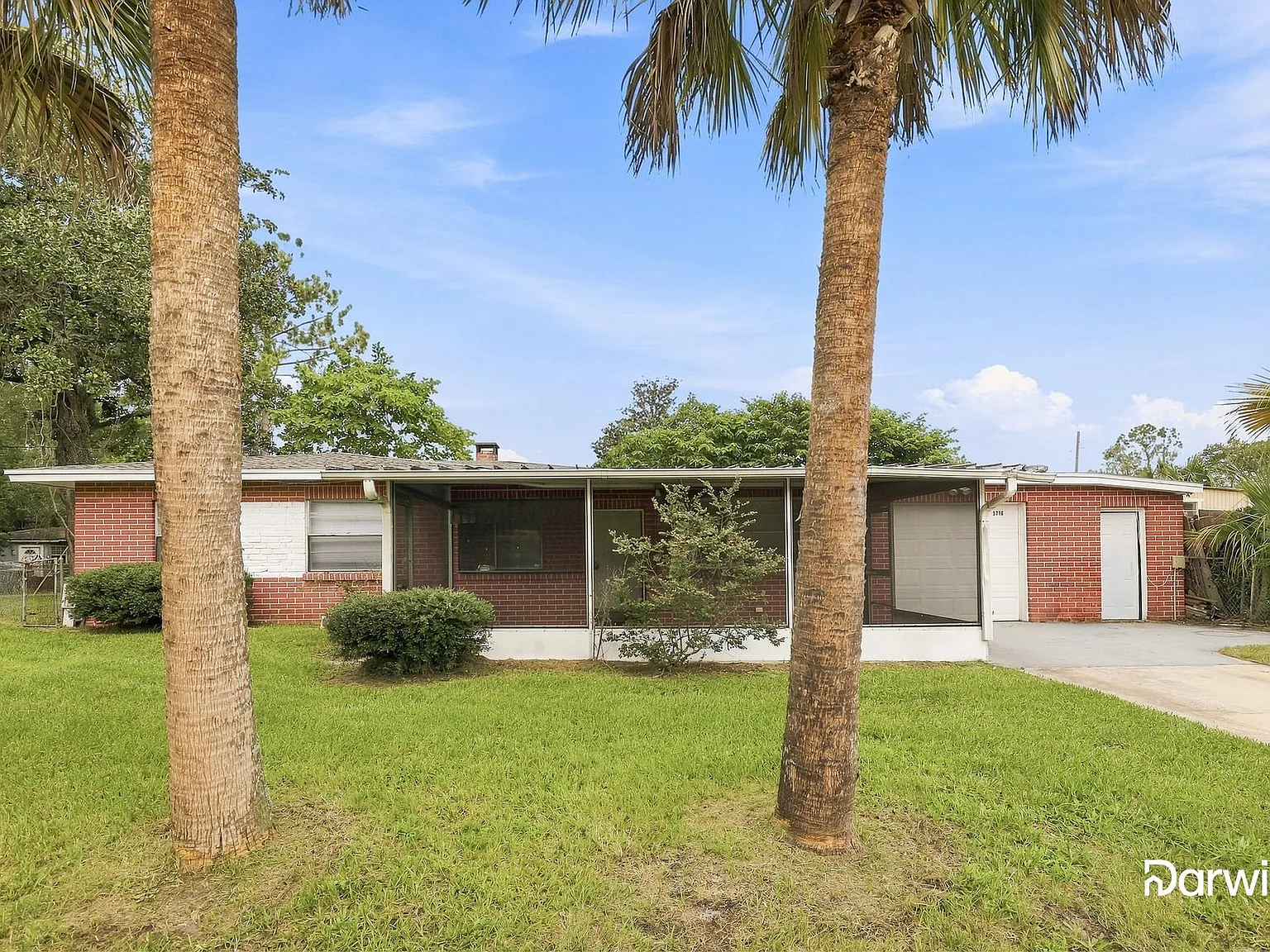 4 bed, 2.0 bath, 1883 sqft, $1,680 — Photo 1